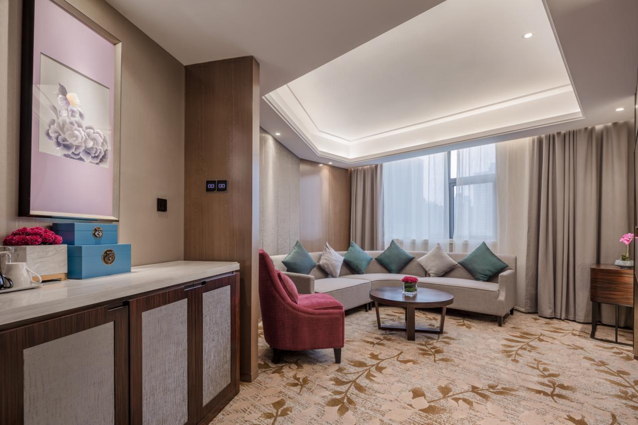 Wuhan Hongguang Hotel Esterno foto